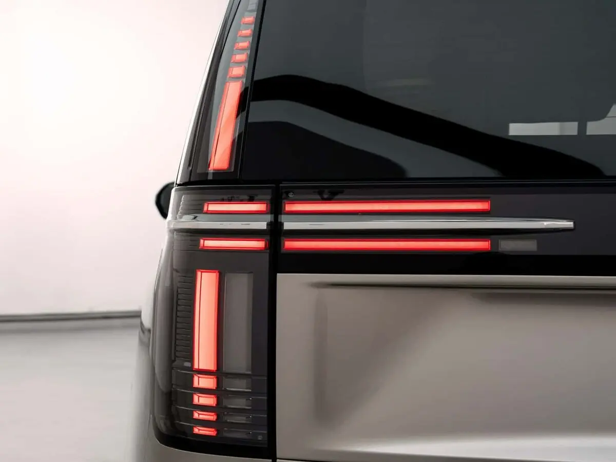 Volvo EM90 2023 – н.в. Минивэн — сүрөт 11