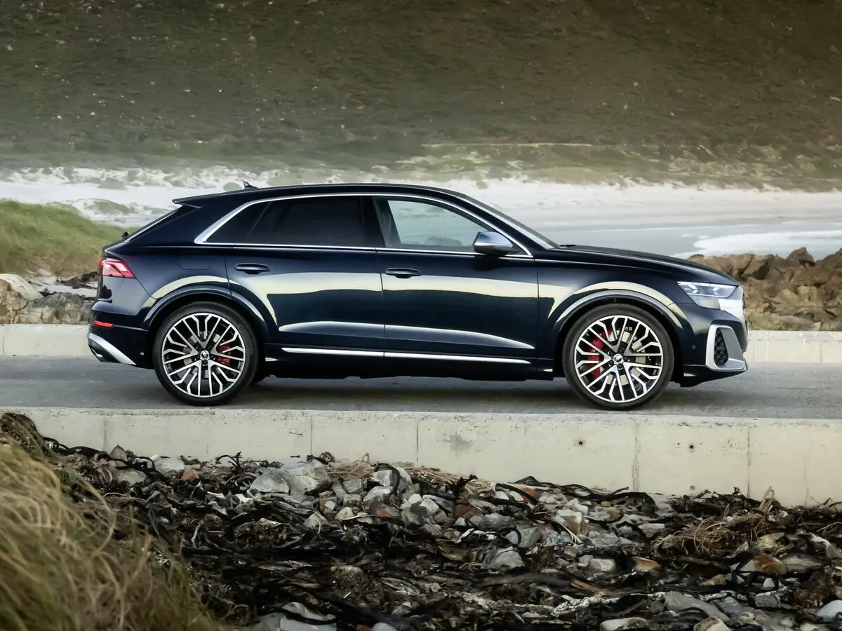 Audi SQ8 I (4M) Рестайлинг Внедорожник 5 дв. — сүрөт 2