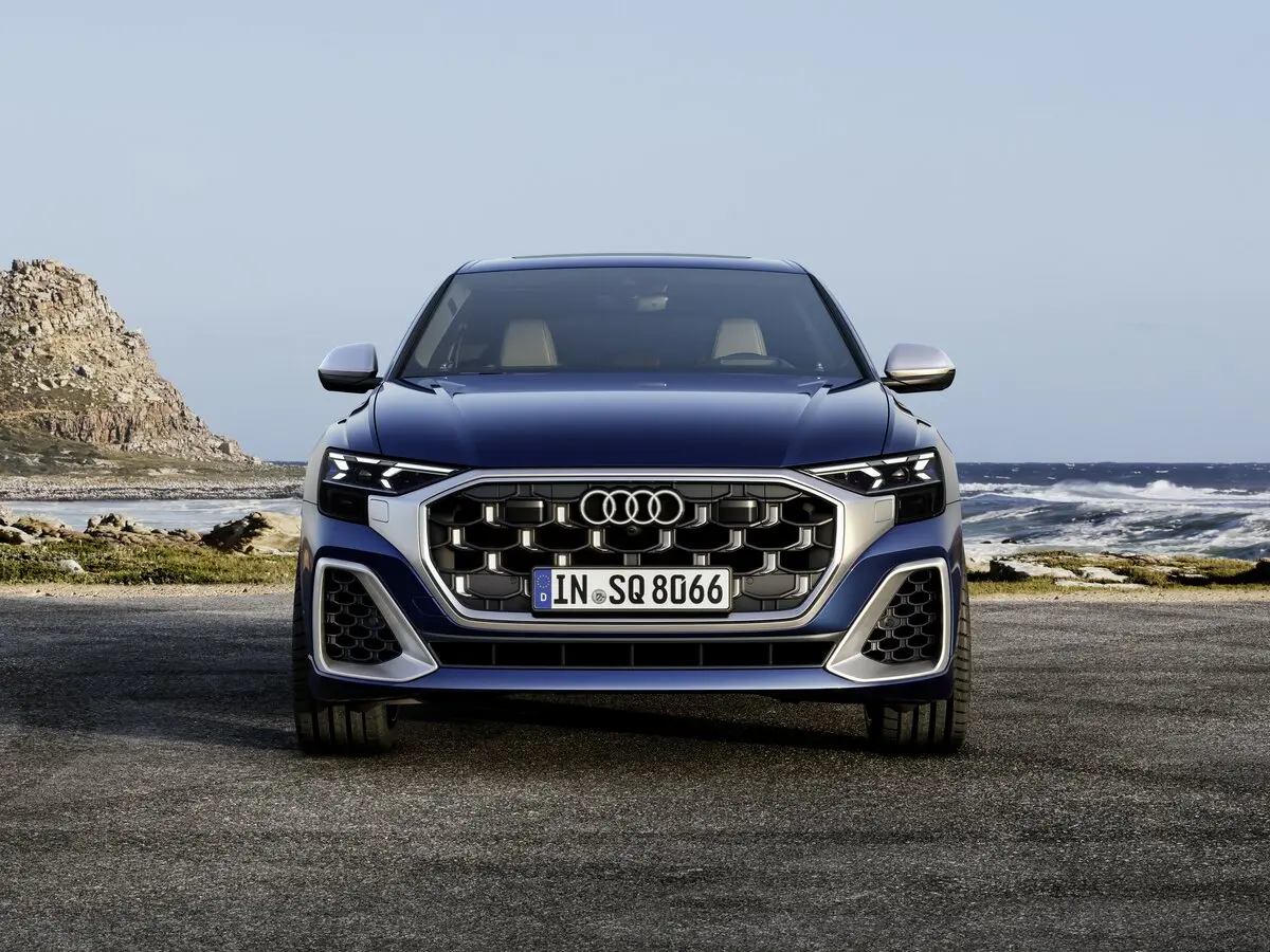 Audi SQ8 I (4M) Рестайлинг Внедорожник 5 дв. — сүрөт 3