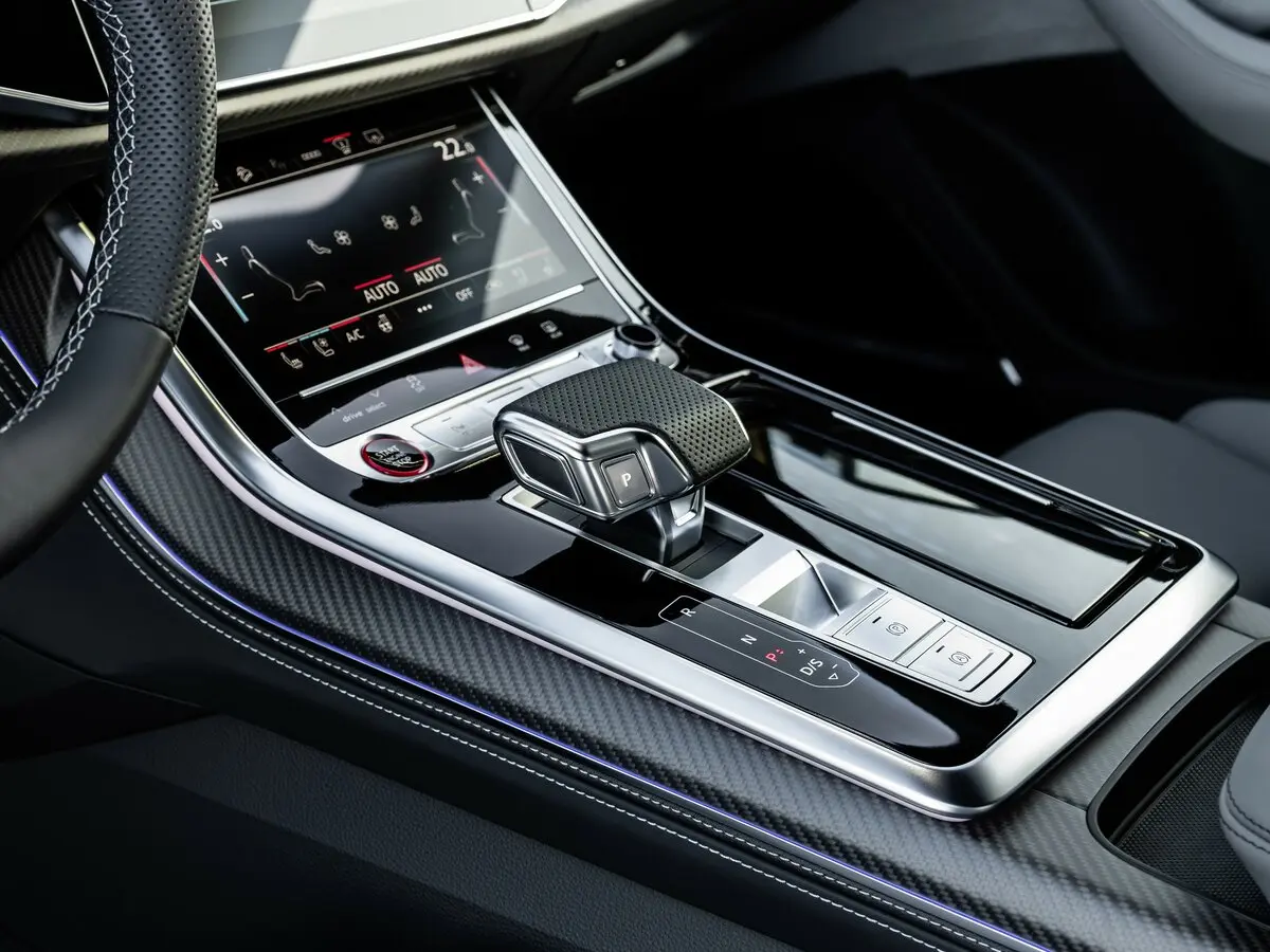 Audi SQ8 I (4M) Рестайлинг Внедорожник 5 дв. — сүрөт 9