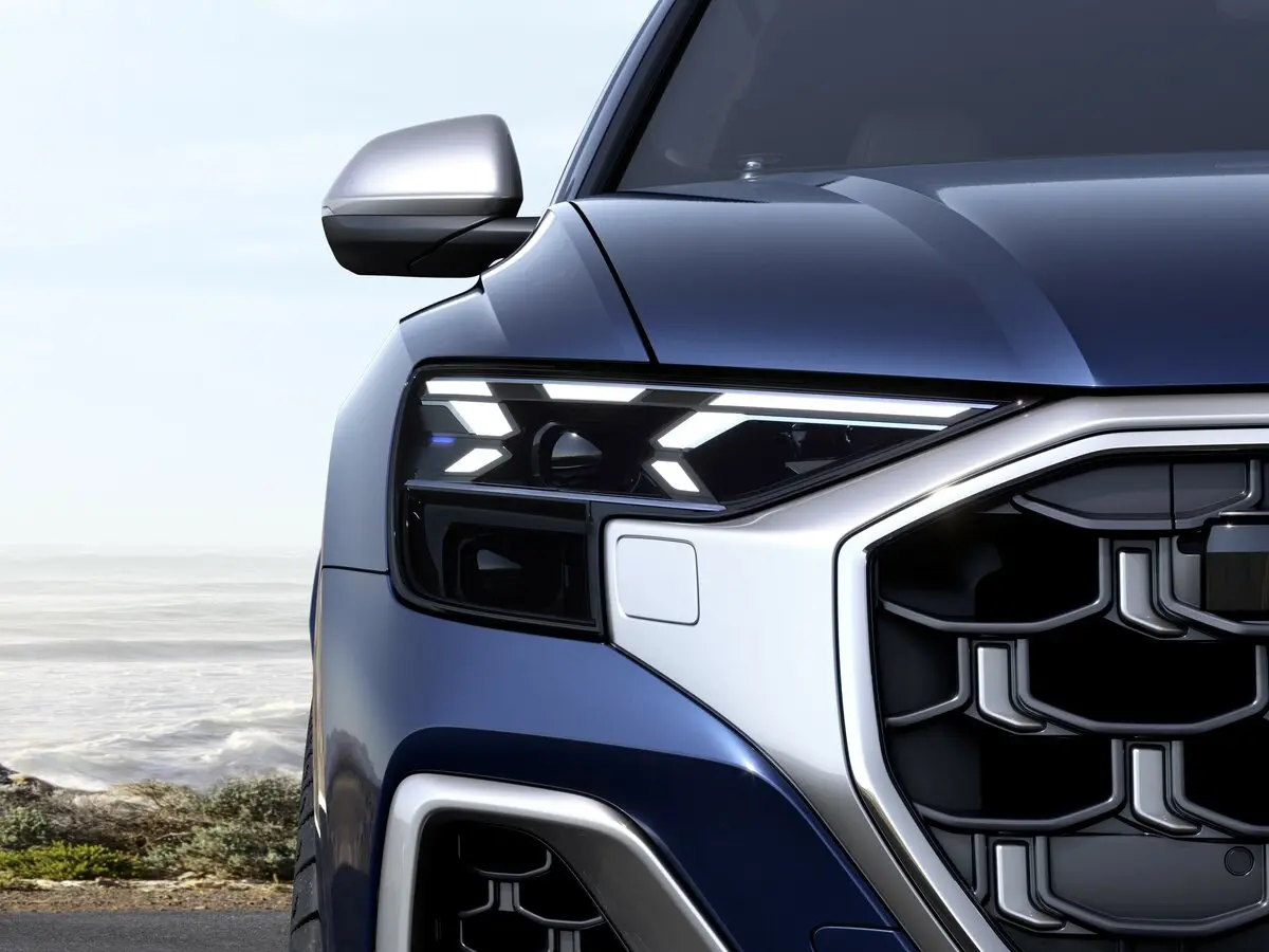 Audi SQ8 I (4M) Рестайлинг Внедорожник 5 дв. — сүрөт 10