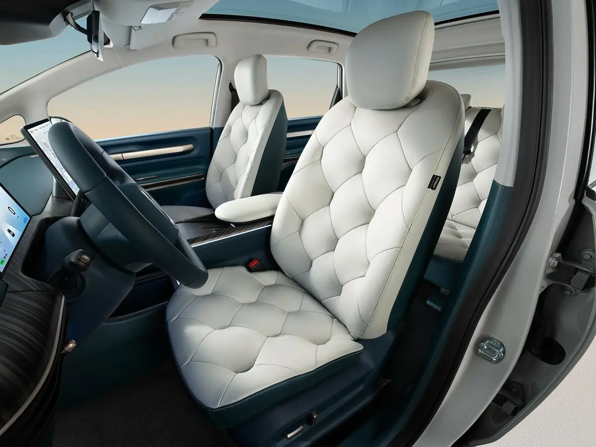 Baojun Yunduo 2023 – н.в. Хэтчбек 5 дв. — photo 8
