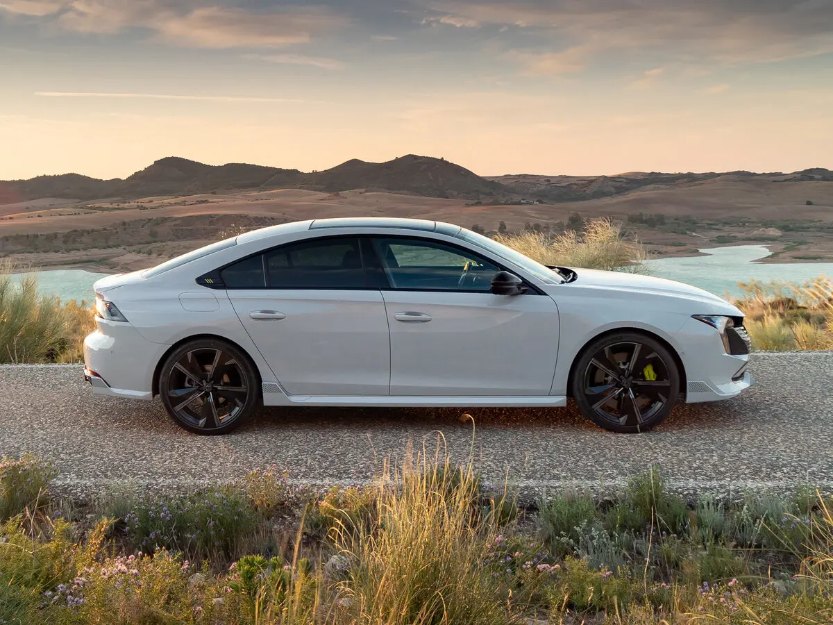 Peugeot 508 II Рестайлинг Лифтбек — сүрөт 2