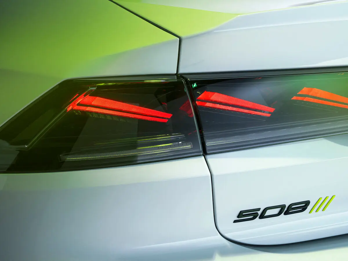 Peugeot 508 II Рестайлинг Лифтбек — сүрөт 13