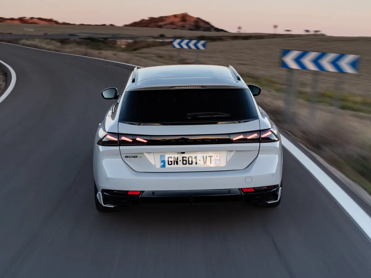 Peugeot 508 II Рестайлинг Универсал 5 дв. — photo 4