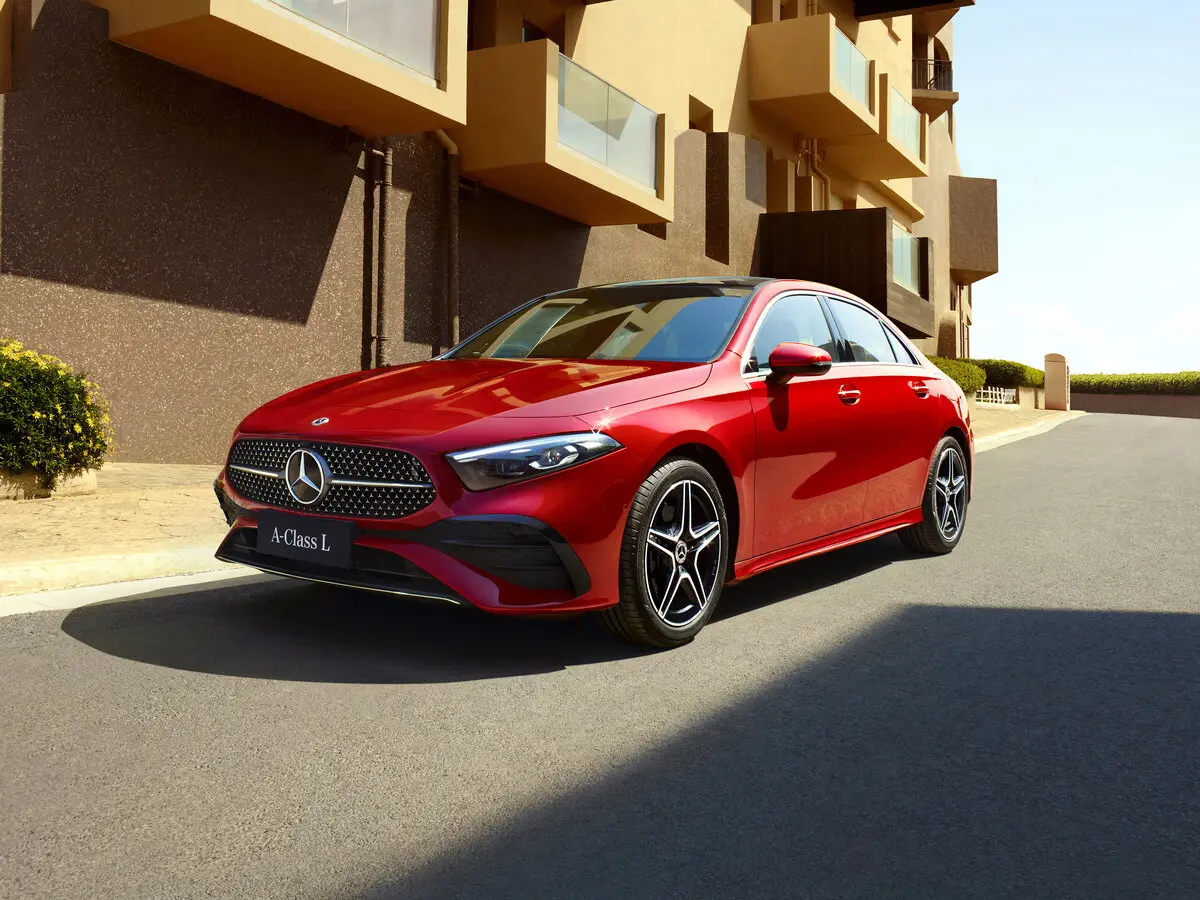 Mercedes-Benz A-Класс IV (W177) Рестайлинг Седан Long