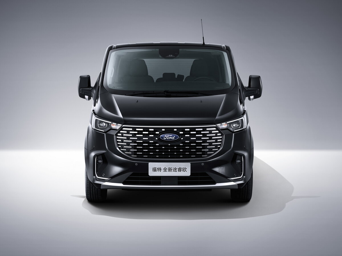 Ford Tourneo Custom I (China Market) Рестайлинг Минивэн — фото 3