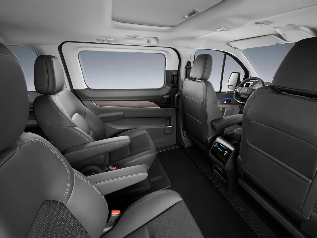 Ford Tourneo Custom I (China Market) Рестайлинг Минивэн — photo 8