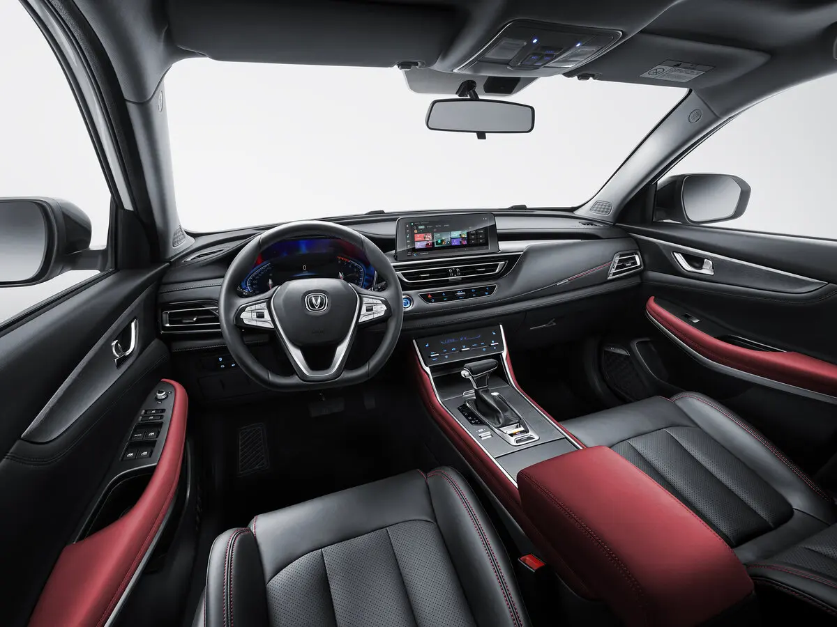 Changan CS75 I Рестайлинг 2 Внедорожник 5 дв. — сүрөт 5