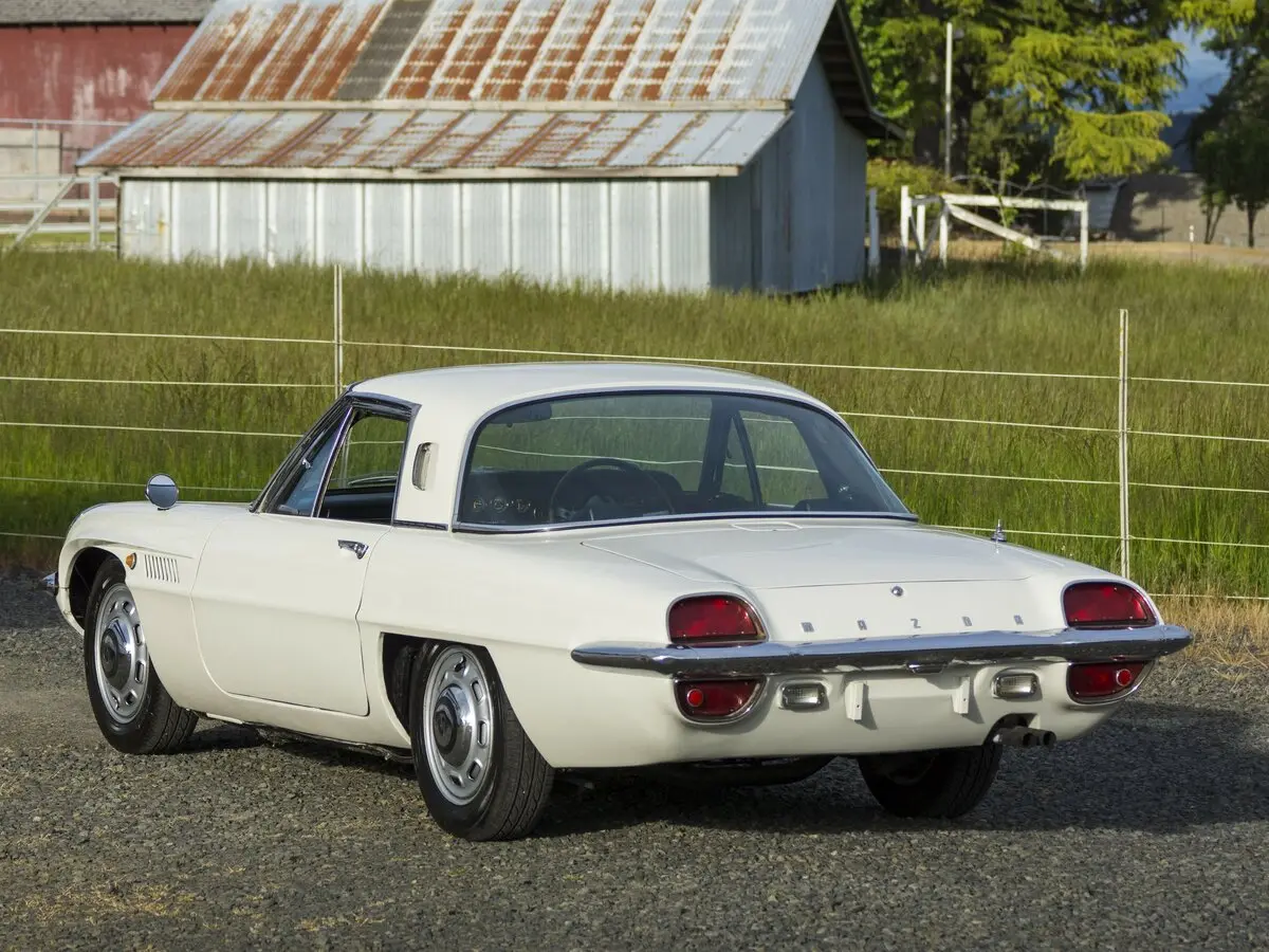 Mazda Cosmo L10 Купе — сүрөт 5