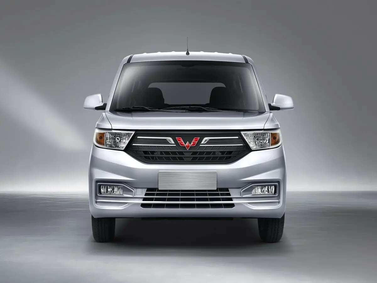 Wuling Hongguang V 2019 – н.в. Компактвэн — фото 3
