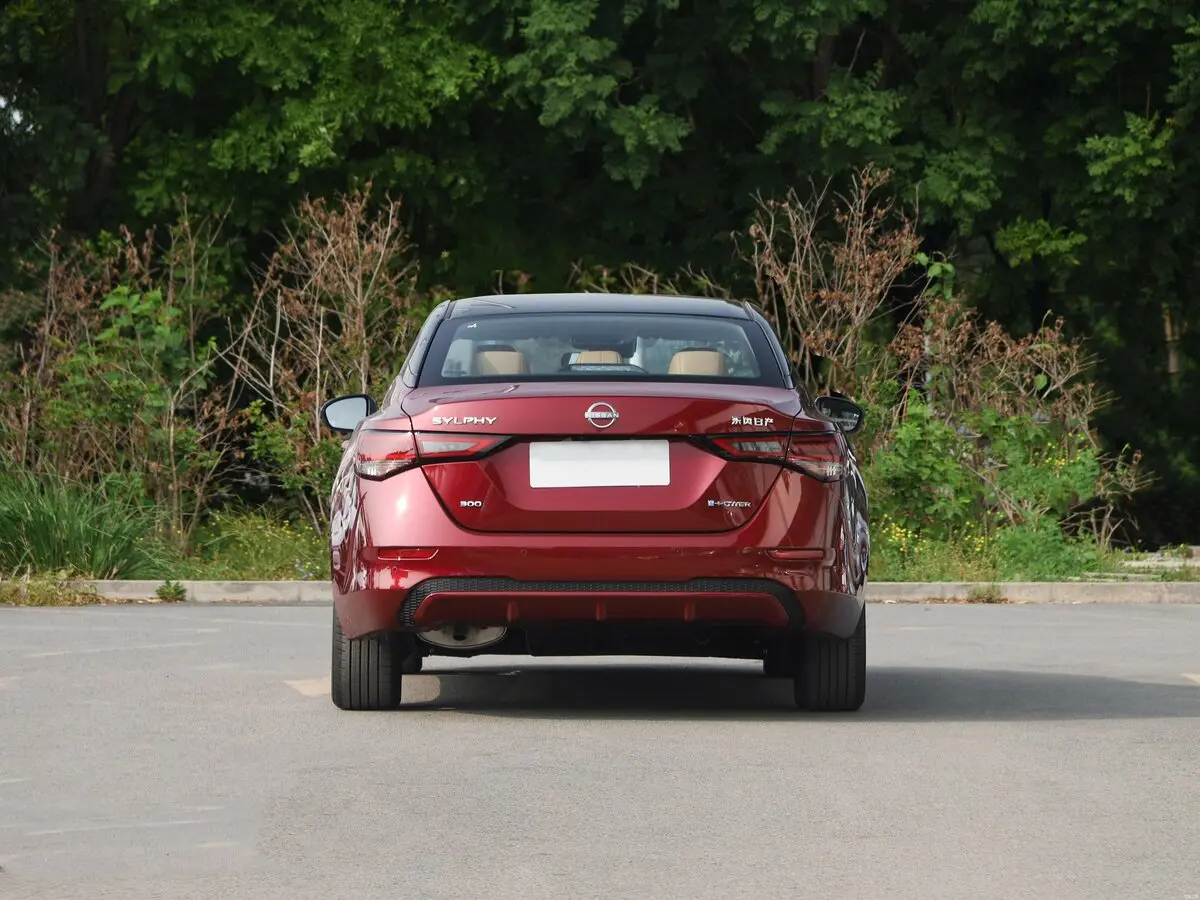 Nissan Sylphy IV (B18) Седан — photo 4