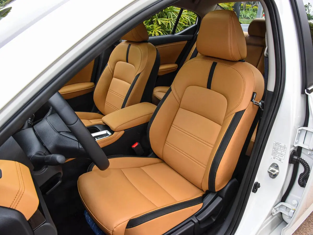 Nissan Sylphy IV (B18) Рестайлинг Седан — сүрөт 7