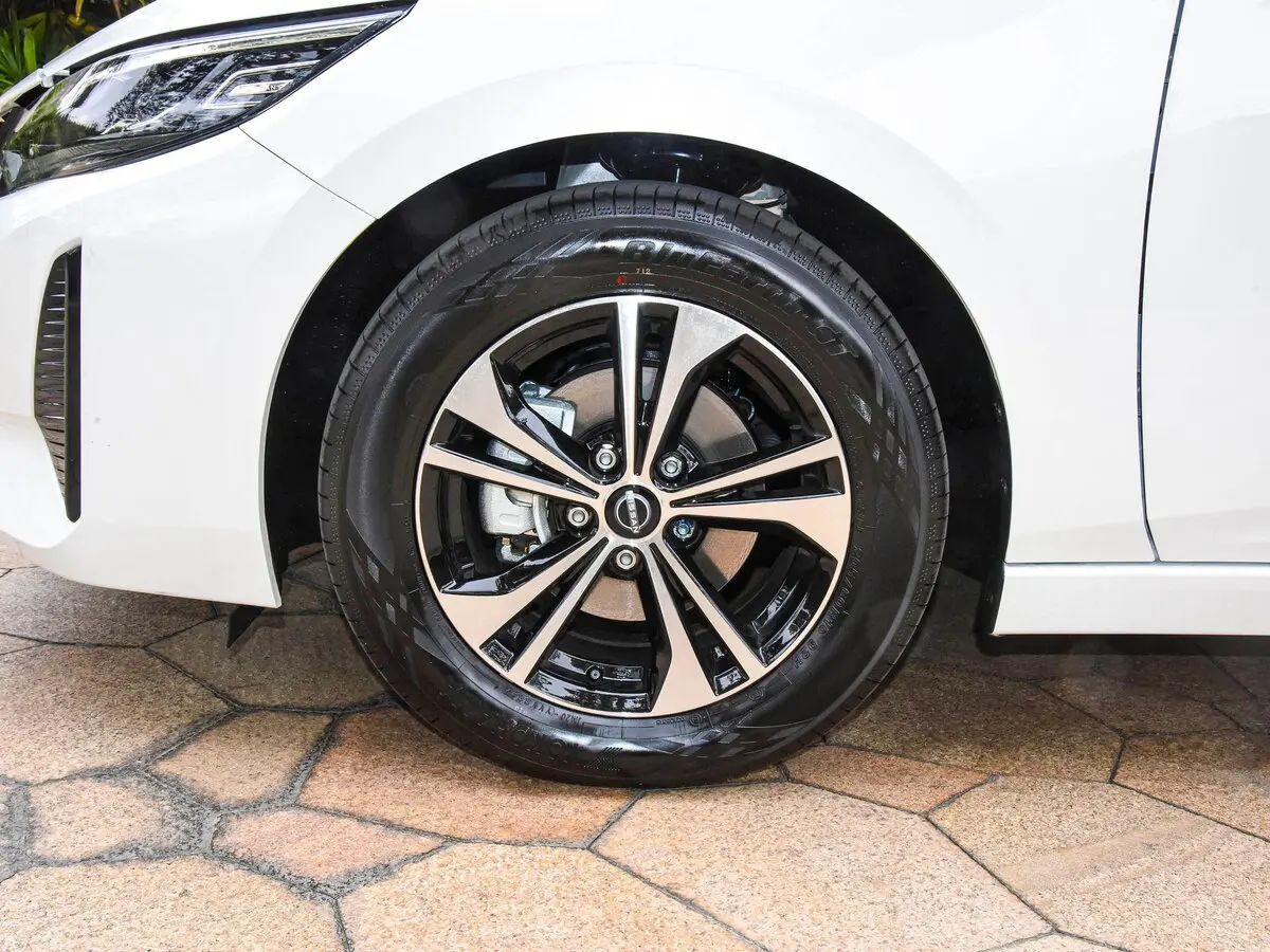 Nissan Sylphy IV (B18) Рестайлинг Седан — сүрөт 17