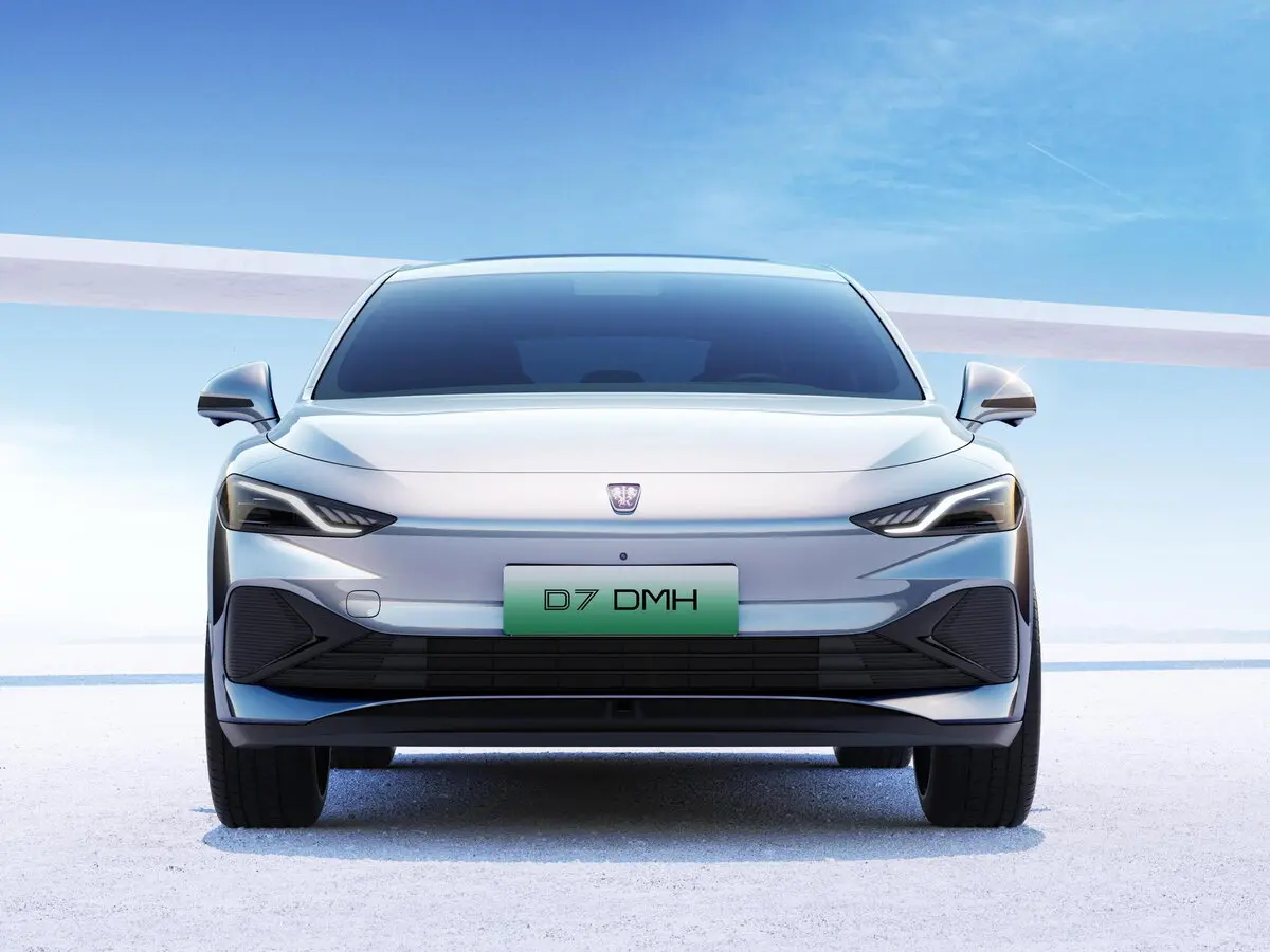 Roewe D7 2023 – н.в. Седан DMH — 照片 3