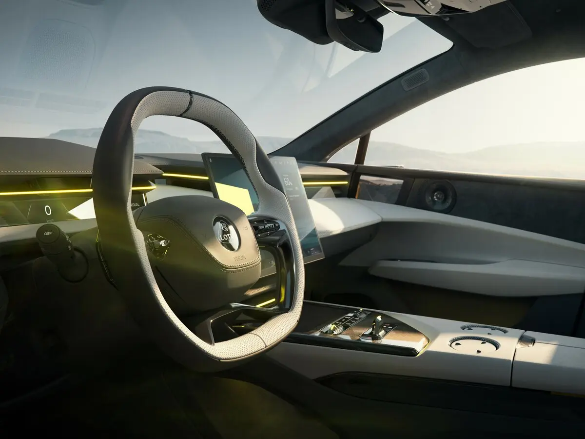Lotus Emeya 2024 – н.в. Лифтбек — сүрөт 5