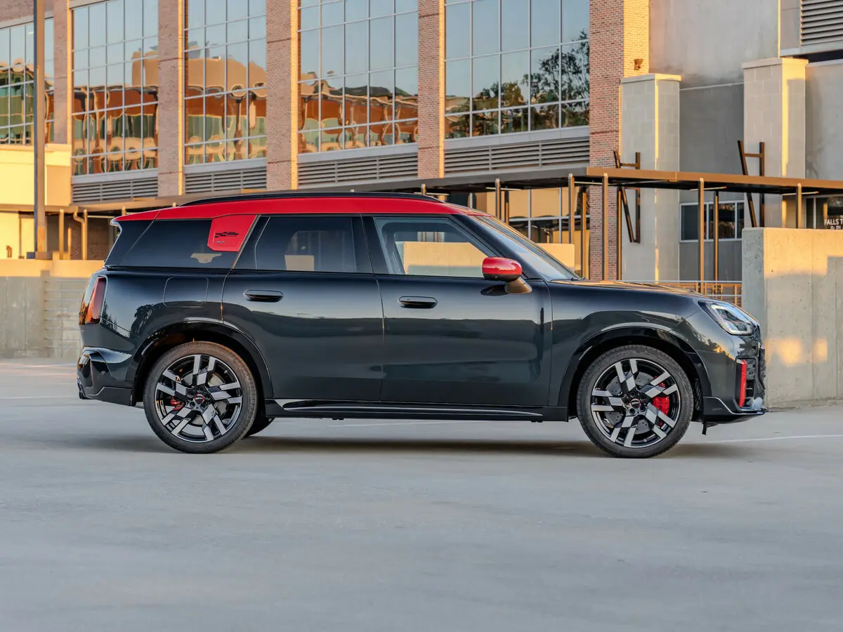 Mini Countryman III Внедорожник 5 дв. JCW — сүрөт 2