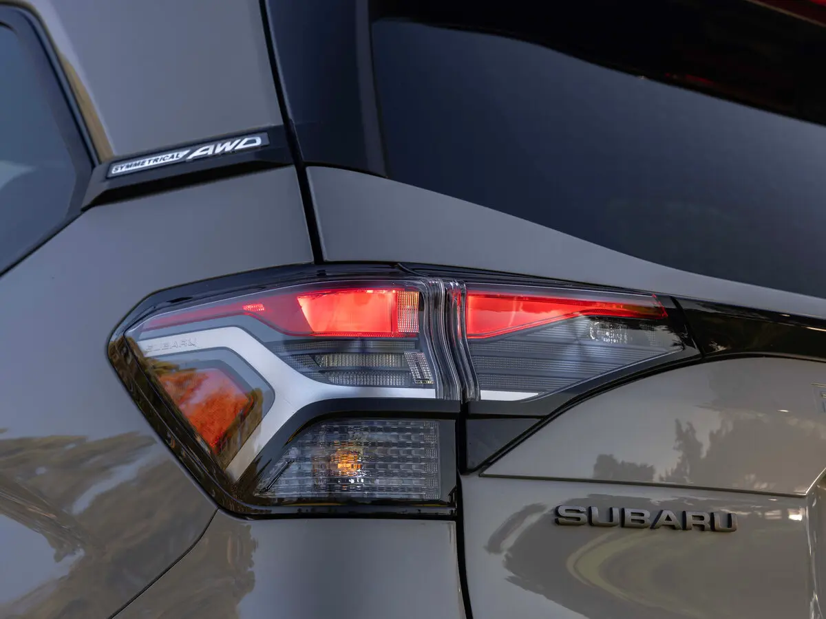 Subaru Forester VI Внедорожник 5 дв. — фото 14