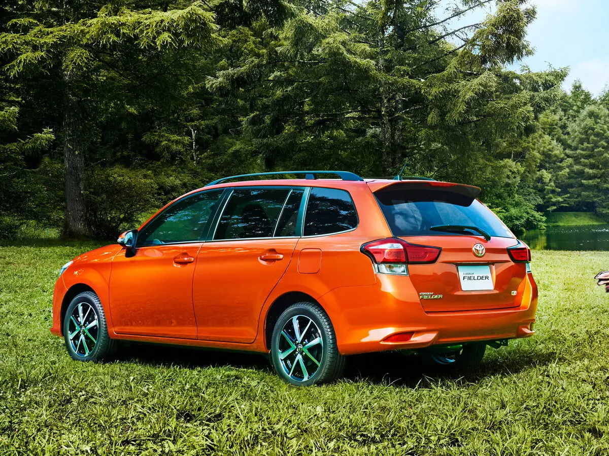 Toyota Corolla XI (E160, E170) Рестайлинг 2 Универсал 5 дв. Fielder — фото 3