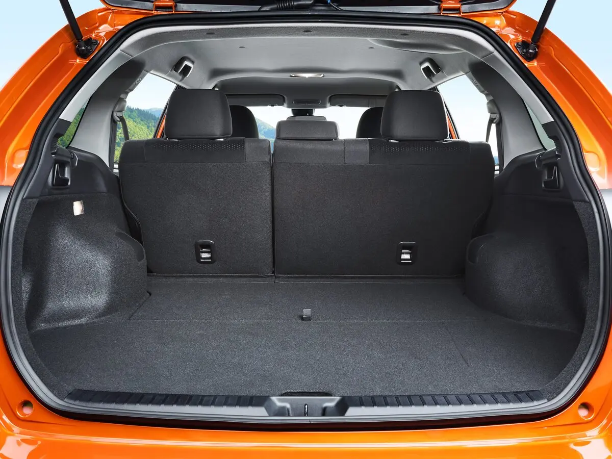 Toyota Corolla XI (E160, E170) Рестайлинг 2 Универсал 5 дв. Fielder — фото 6