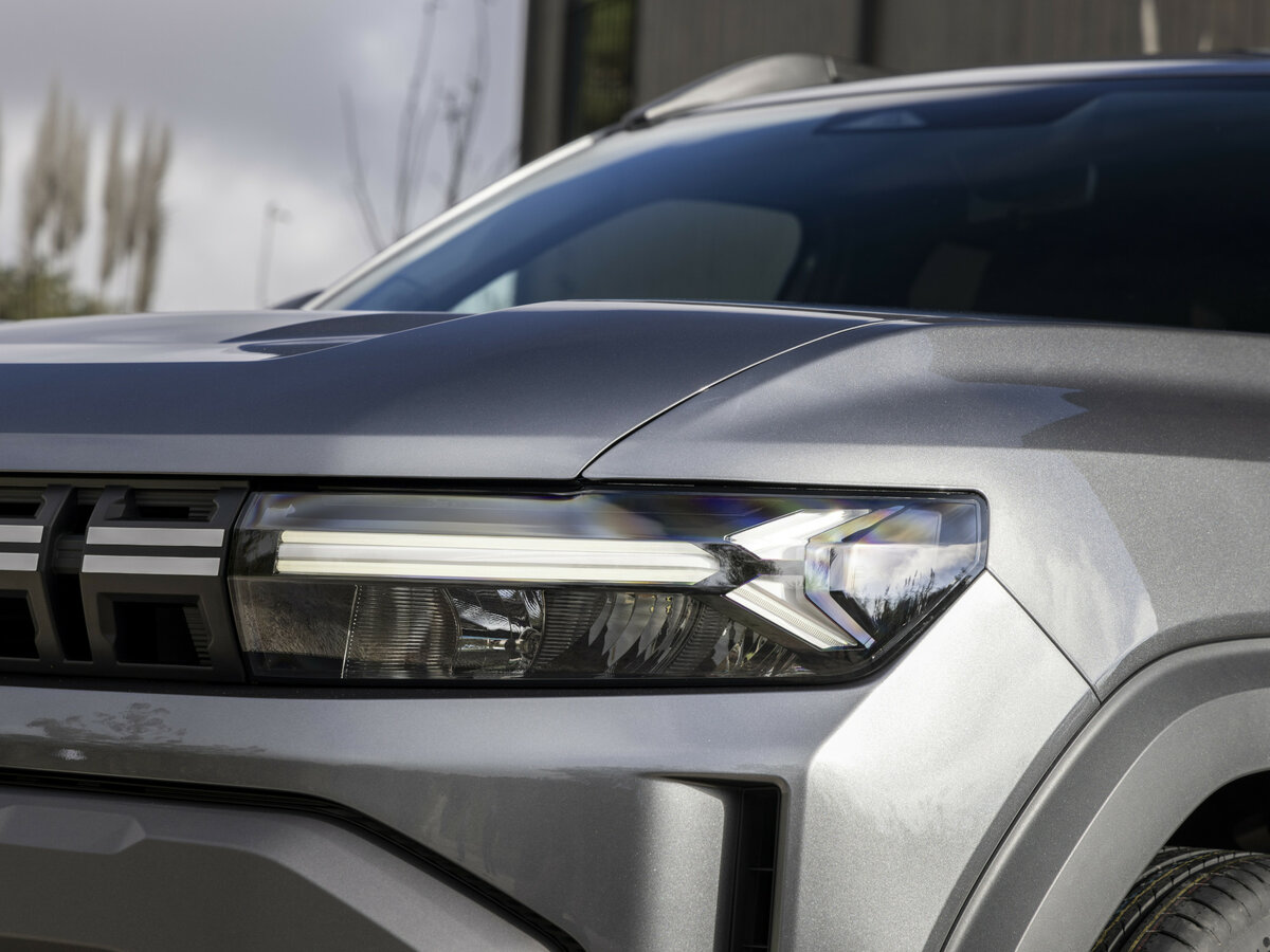 Dacia Duster III Внедорожник 5 дв. — фото 16