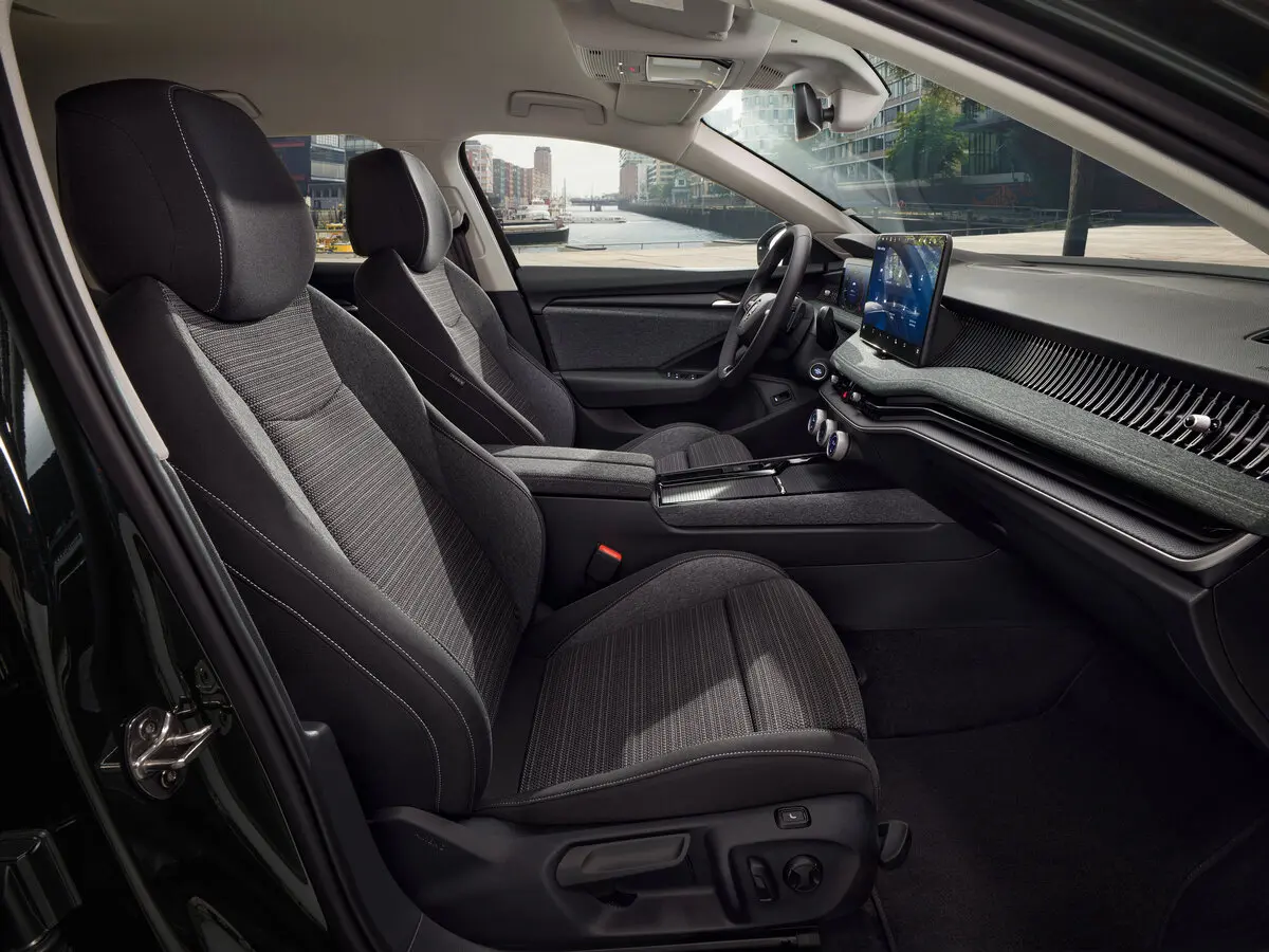 Skoda Superb IV Лифтбек — сүрөт 8