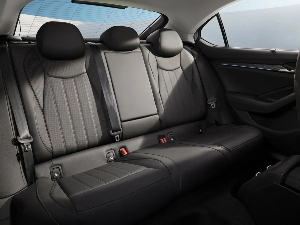 Skoda Superb IV Лифтбек — сүрөт 10