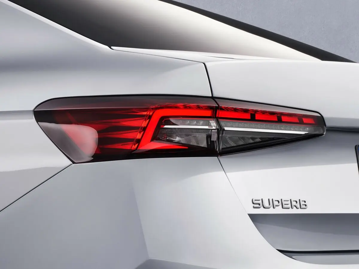 Skoda Superb IV Лифтбек — сүрөт 12