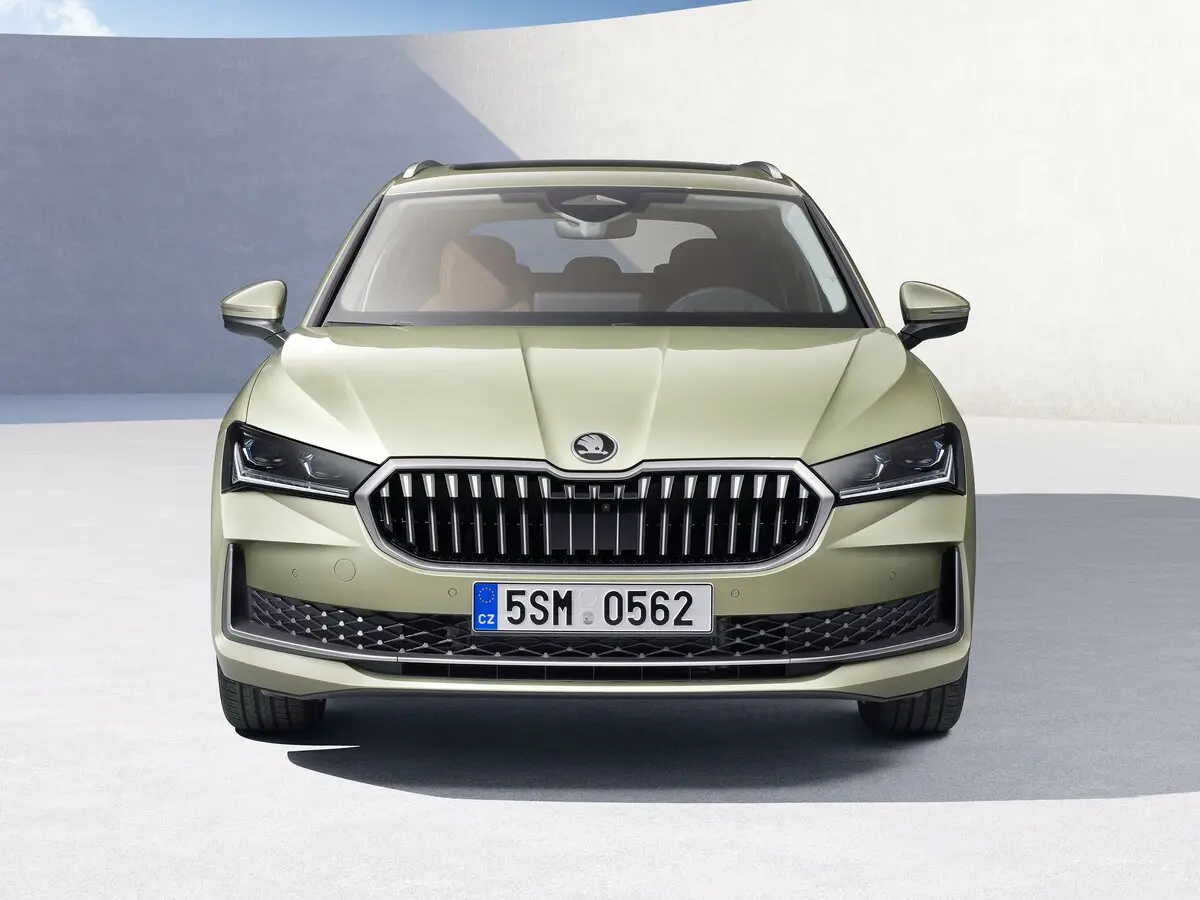 Skoda Superb IV Универсал 5 дв. — сүрөт 3