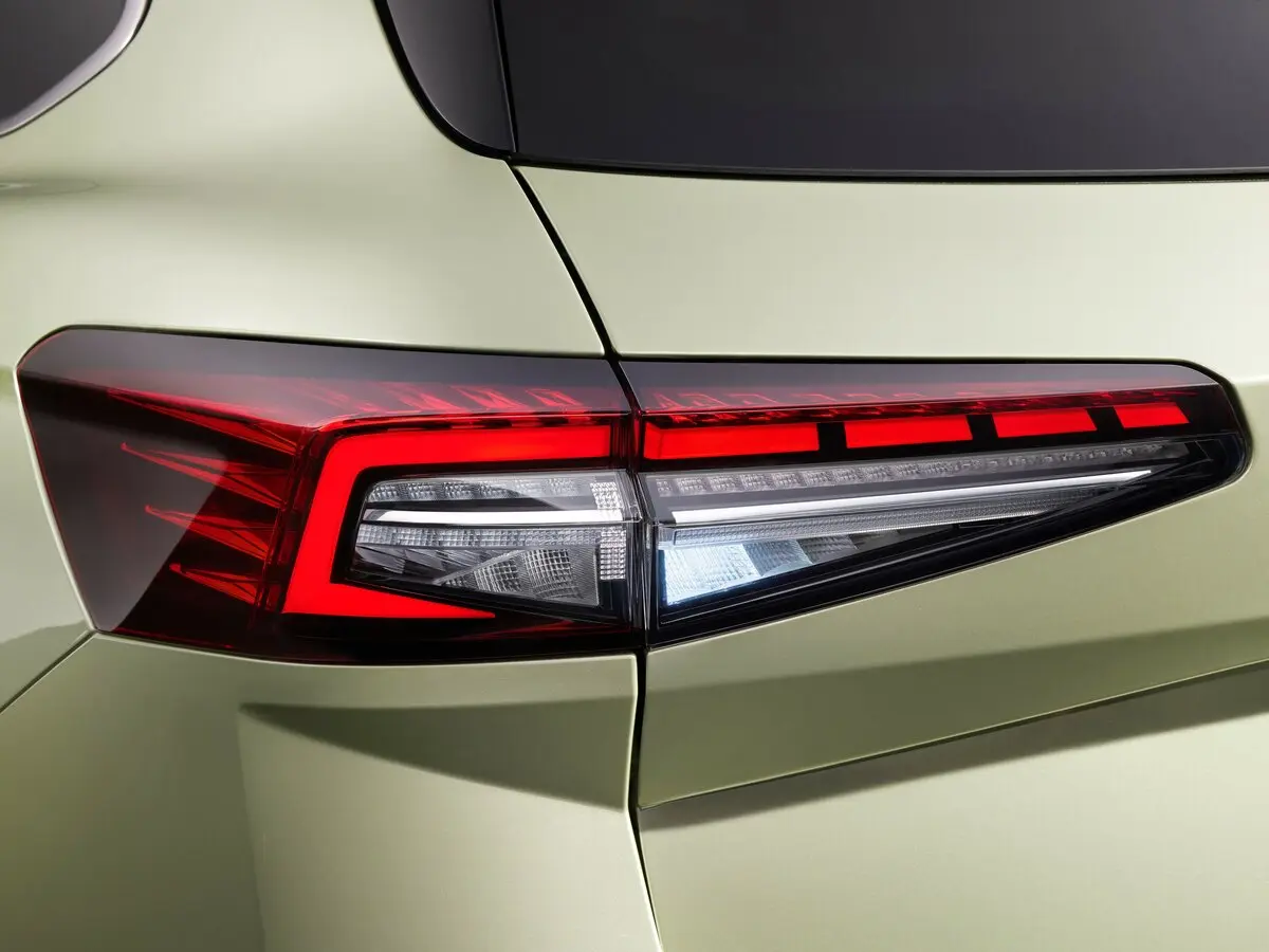 Skoda Superb IV Универсал 5 дв. — сүрөт 16