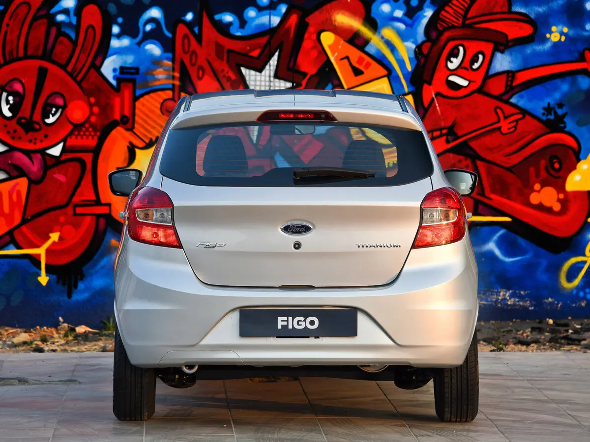 Ford Figo II Хэтчбек 5 дв. — photo 4