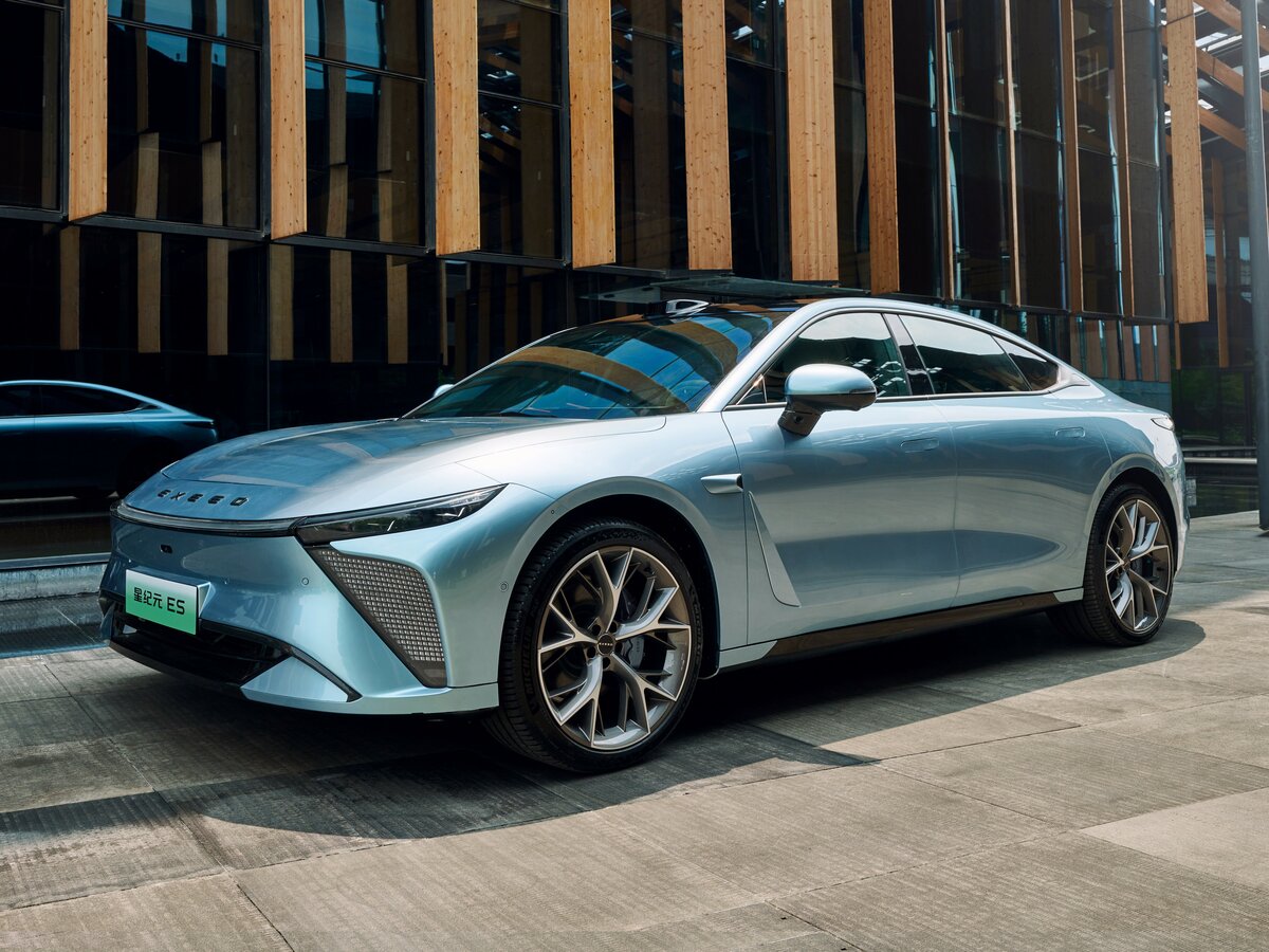 Exeed Sterra ES 2023 – н.в.