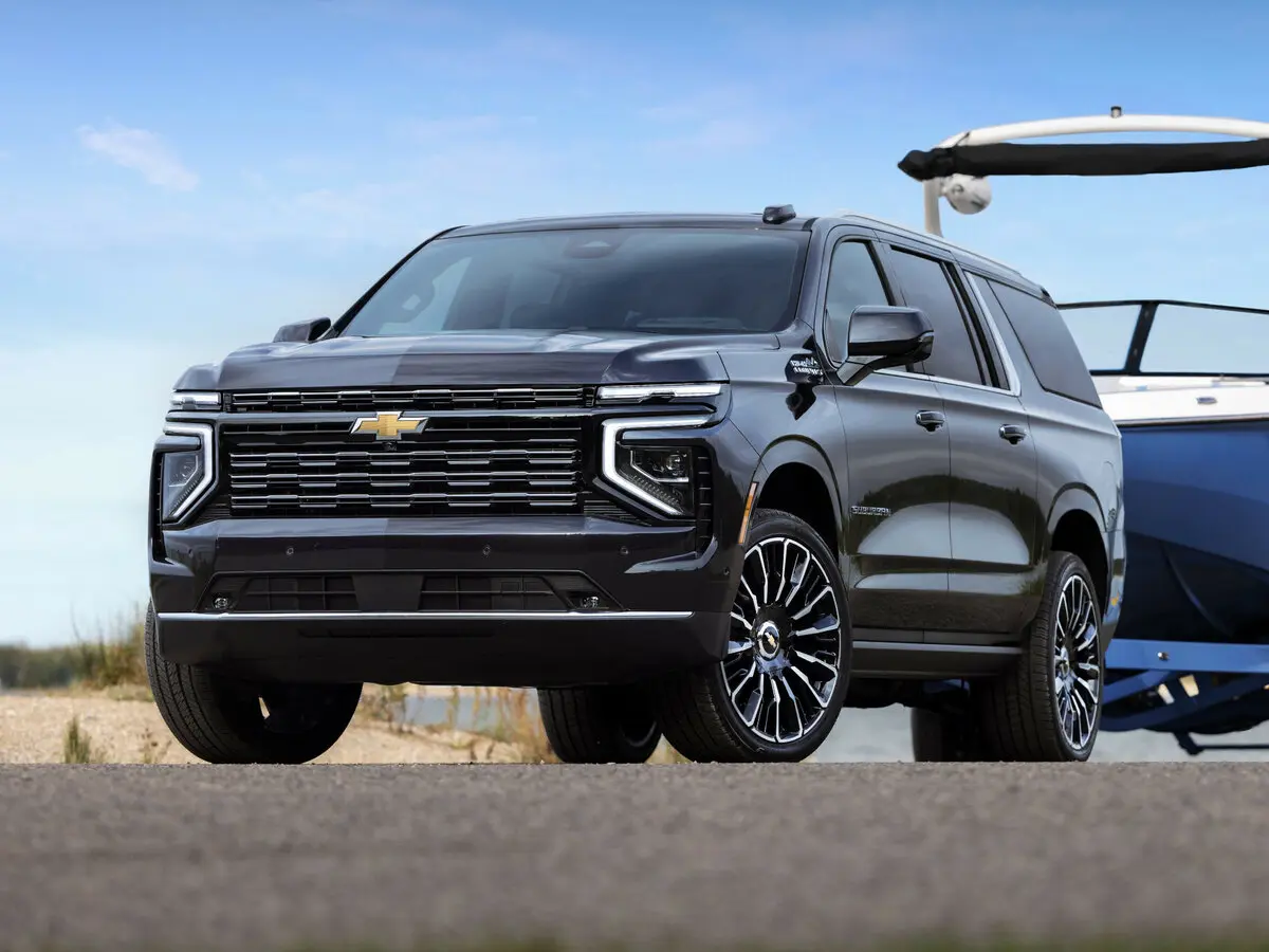 Chevrolet Suburban XII Рестайлинг Внедорожник 5 дв. — сүрөт 3