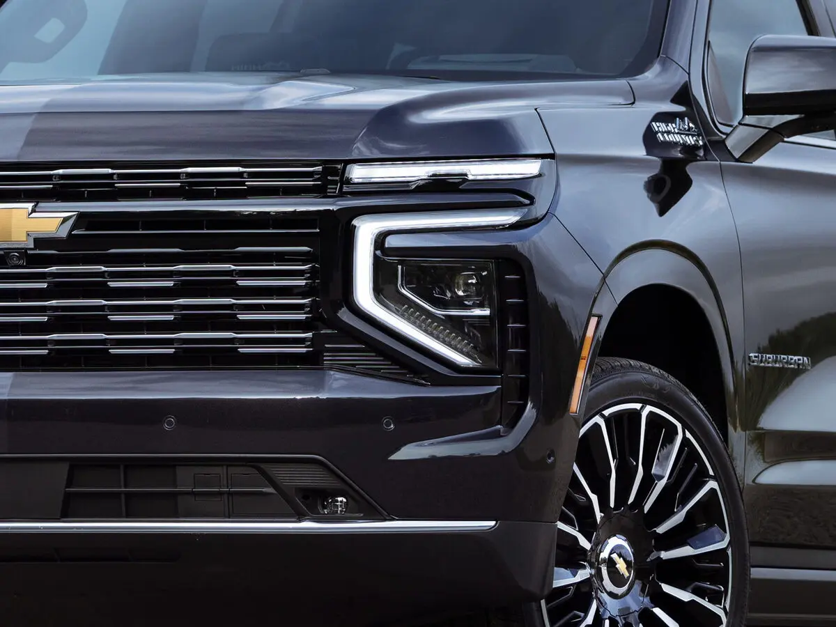 Chevrolet Suburban XII Рестайлинг Внедорожник 5 дв. — сүрөт 9