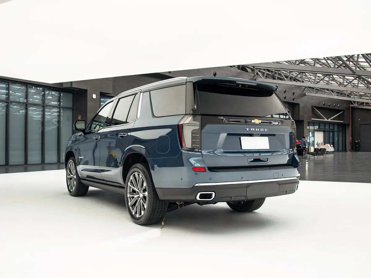 Chevrolet Tahoe V Рестайлинг Внедорожник 5 дв. — сүрөт 5