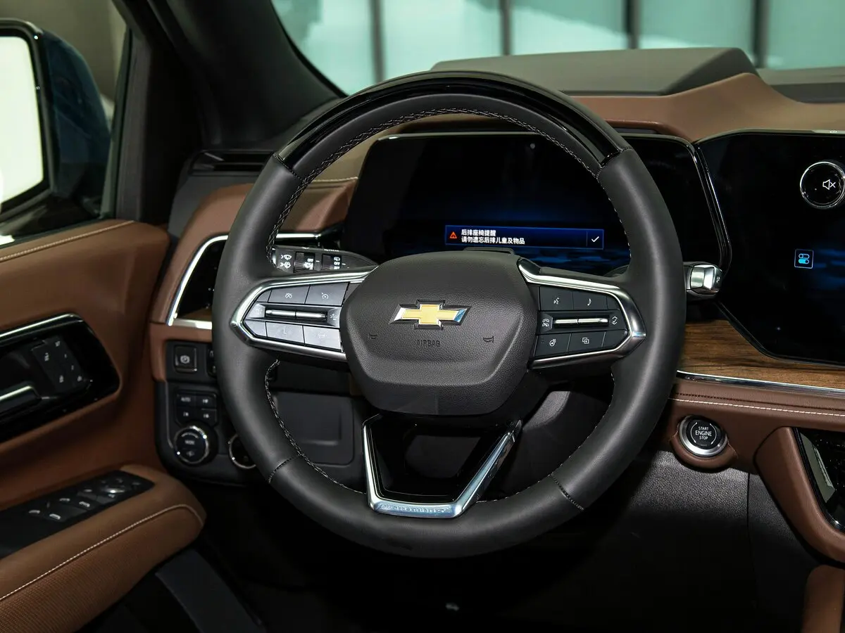 Chevrolet Tahoe V Рестайлинг Внедорожник 5 дв. — сүрөт 9