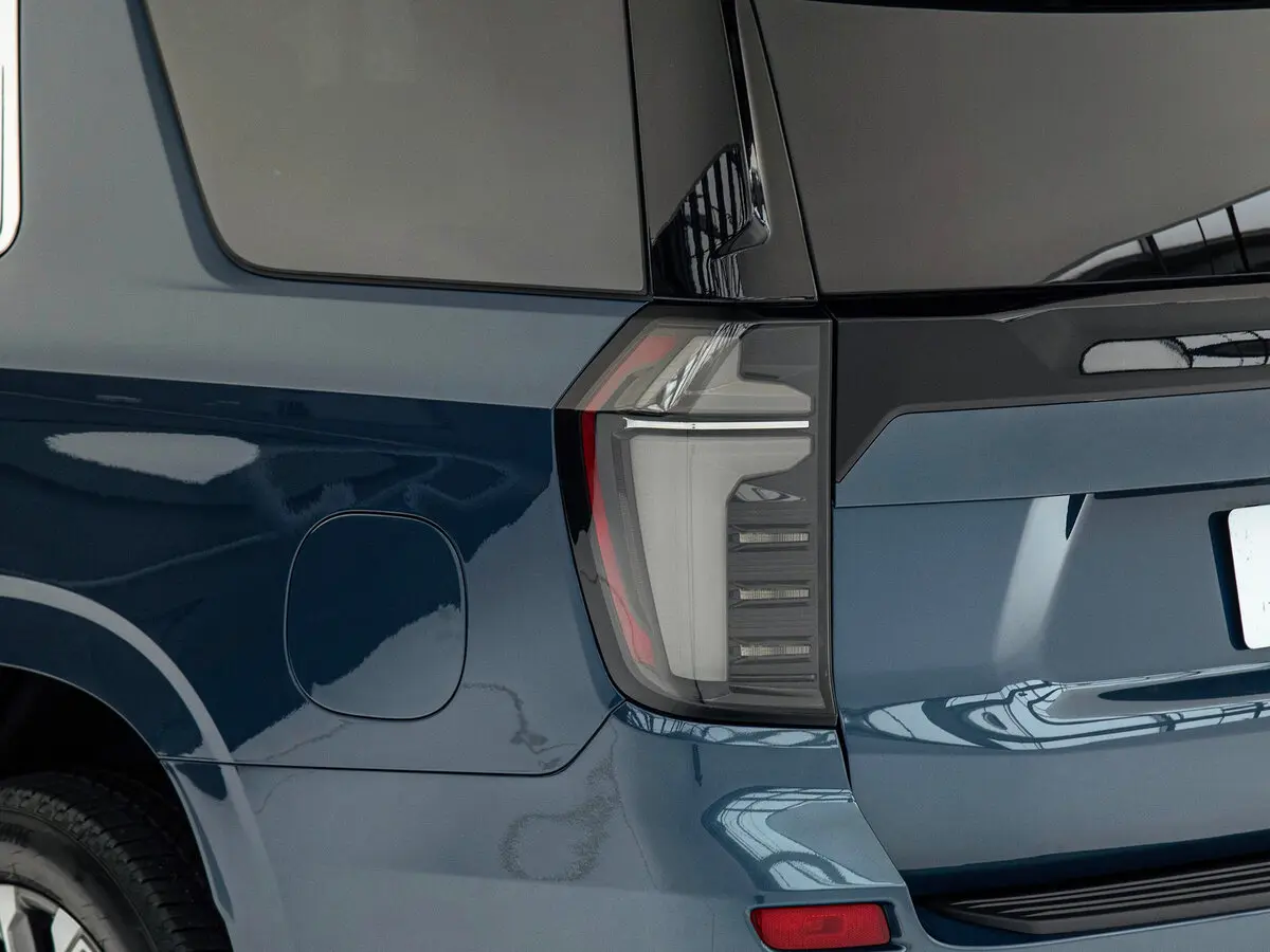 Chevrolet Tahoe V Рестайлинг Внедорожник 5 дв. — сүрөт 16