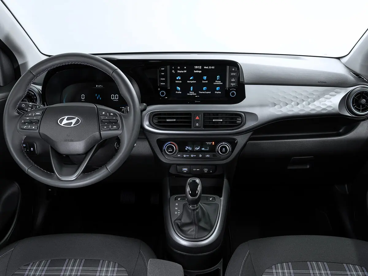 Hyundai i10 III Рестайлинг Хэтчбек 5 дв. — сүрөт 6