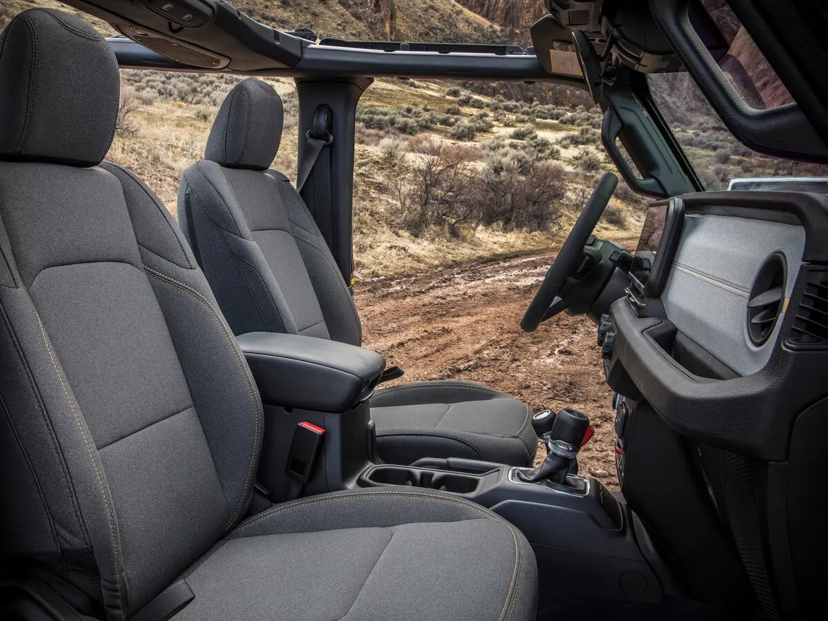 Jeep Wrangler IV (JL) Рестайлинг Внедорожник 3 дв. — фото 7