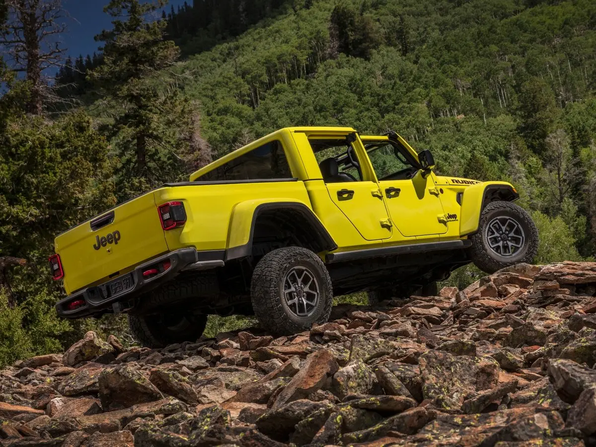 Jeep Gladiator II (JT) Рестайлинг Пикап Двойная кабина — фото 5