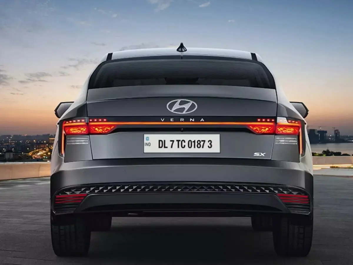 Hyundai Verna V Седан — сүрөт 3