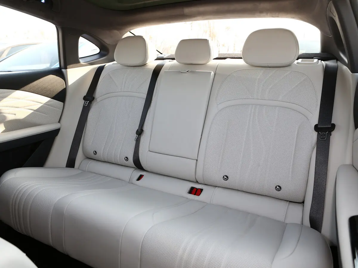 Geely Galaxy E8 2024 – н.в. Седан — photo 9