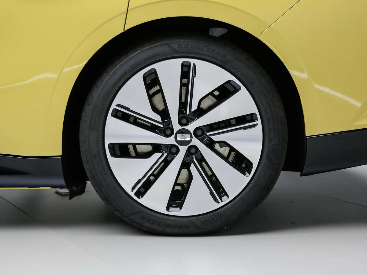 Geely Galaxy E8 2024 – н.в. Седан — photo 13