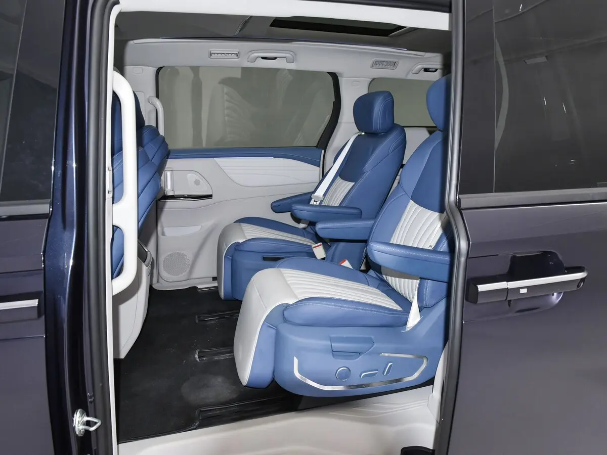 JAC Refine RF8 2023 – н.в. Минивэн — сүрөт 11