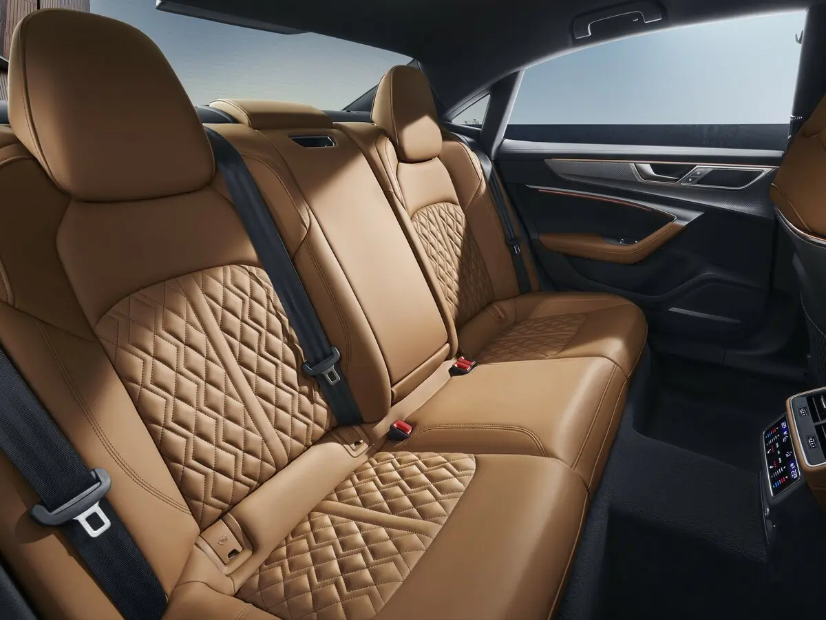 Audi A7 II (4K) Седан L — сүрөт 10