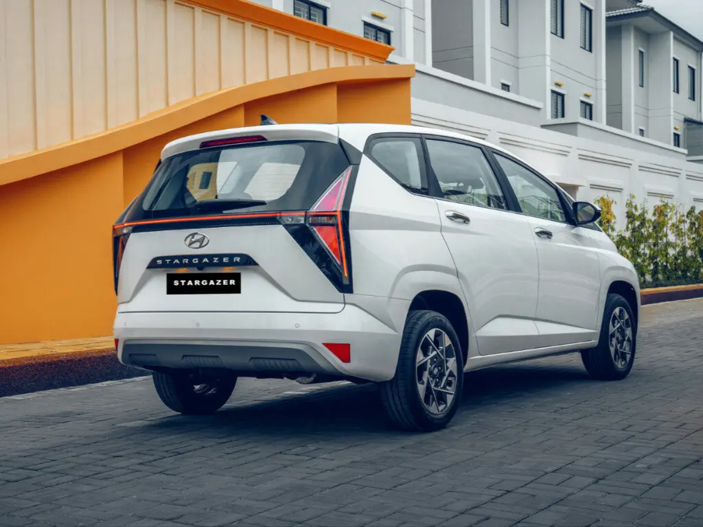 Hyundai Stargazer I Компактвэн — сүрөт 5