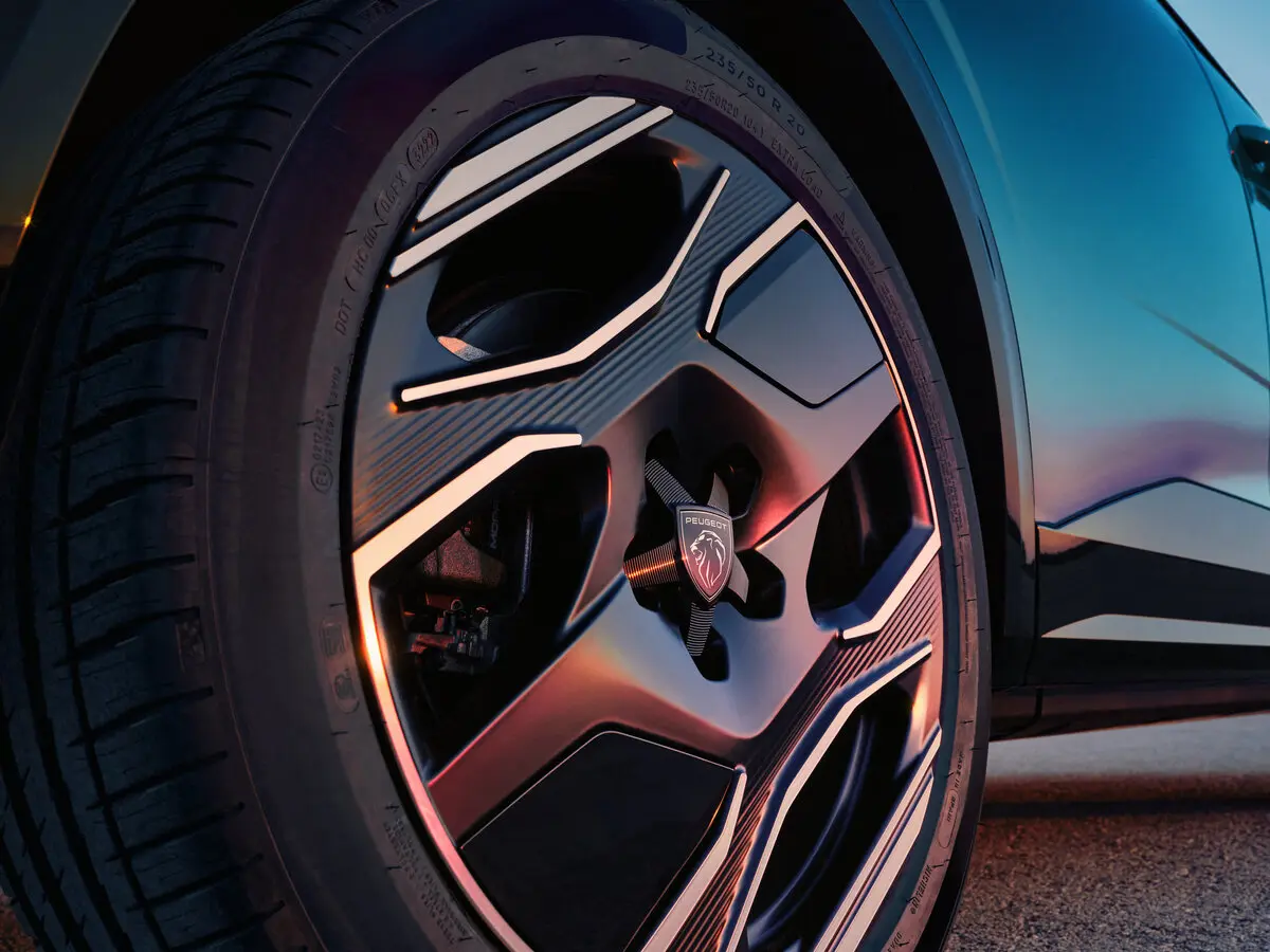 Peugeot 3008 III Внедорожник 5 дв. — 照片 15