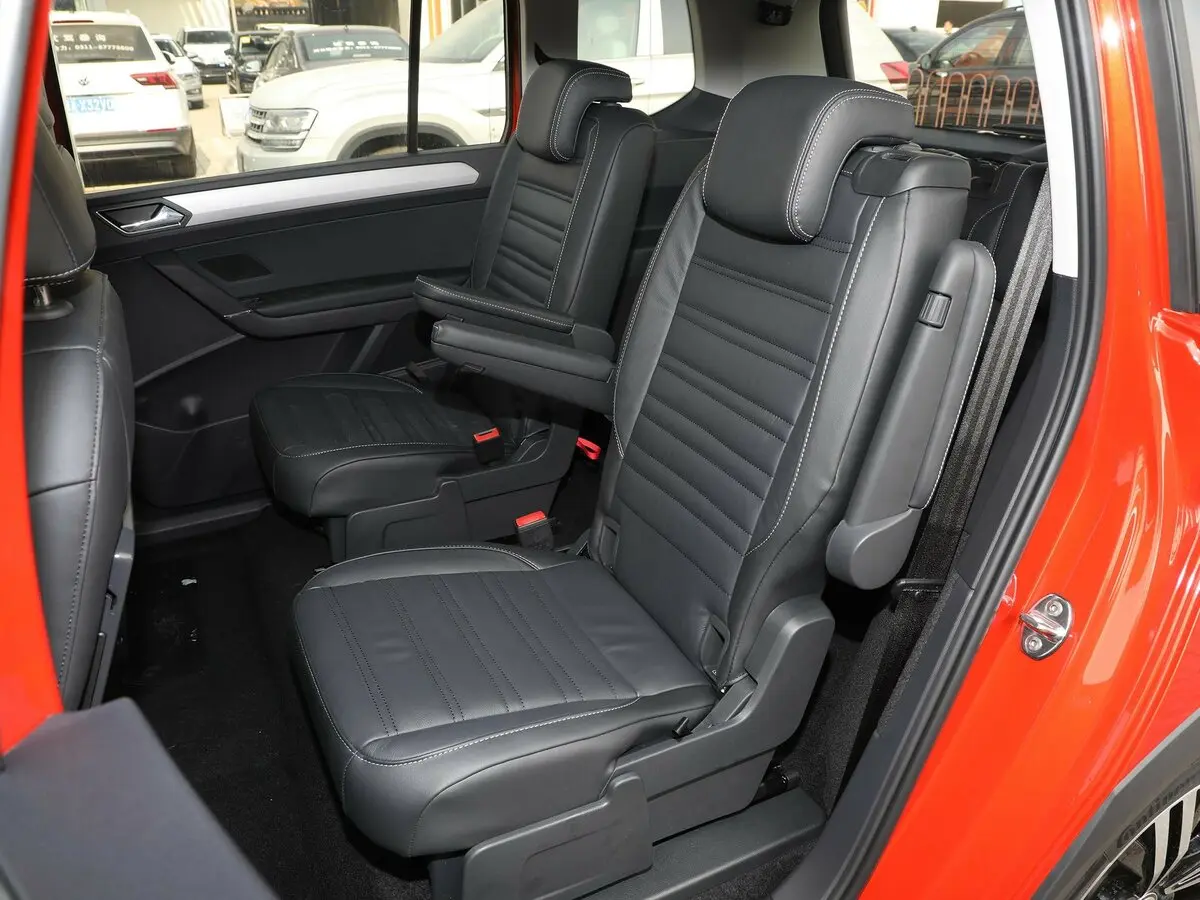 Volkswagen Touran II Компактвэн Cross L — сүрөт 9