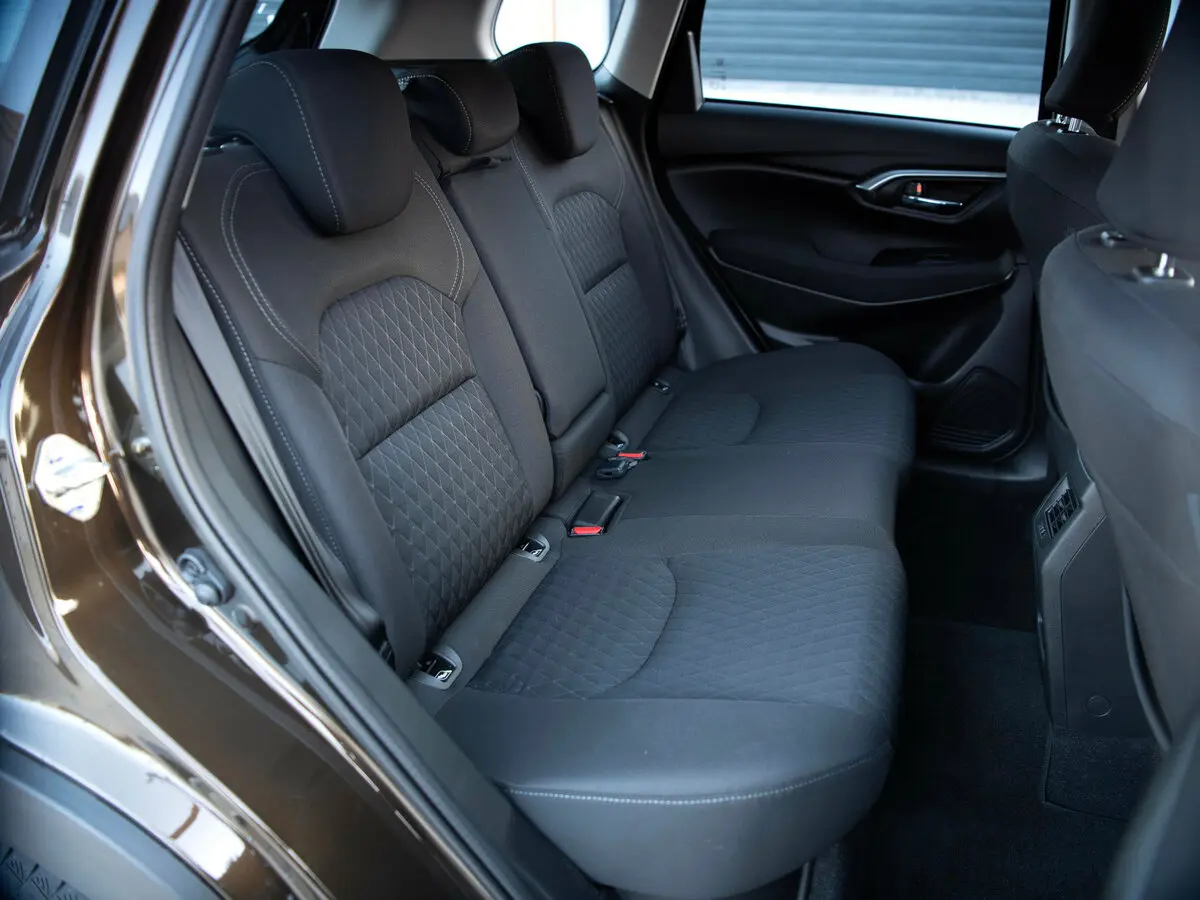 Toyota Urban Cruiser III Внедорожник 5 дв. — фото 10