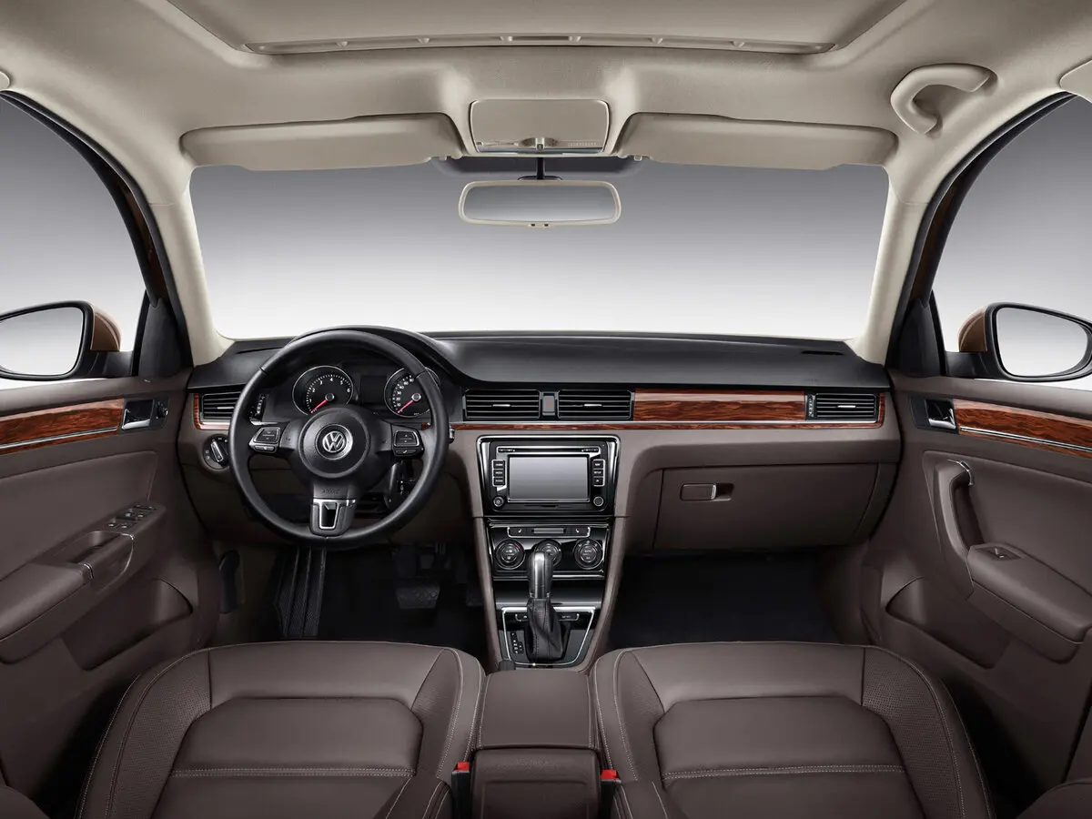 Volkswagen Bora II (China Market) Рестайлинг Седан — фото 6